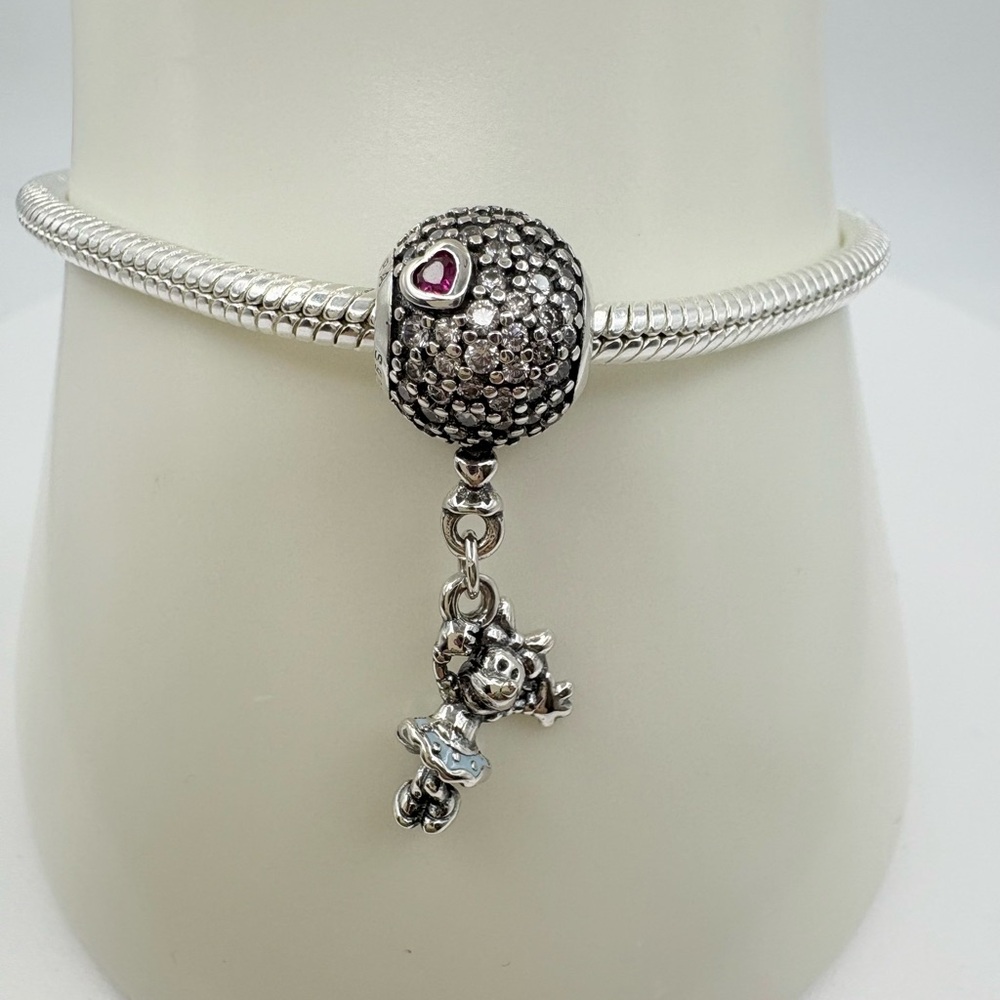 Pandora Silver Dangle Minnie Charm with Pink Heart Accent - Picture 2 of 5